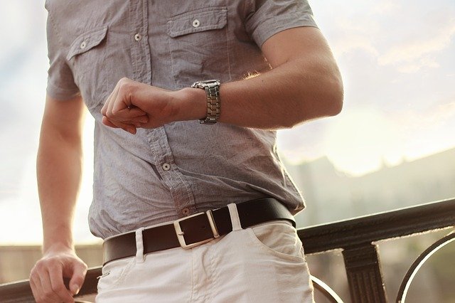 Moda: anche gli uomini curano la scelta degli accessori